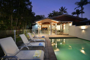 1/48 Garrick Street - Beach House Close to Town